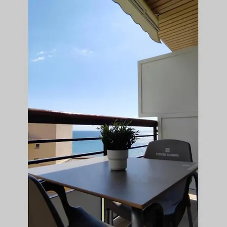 Castillo De Santa Clara