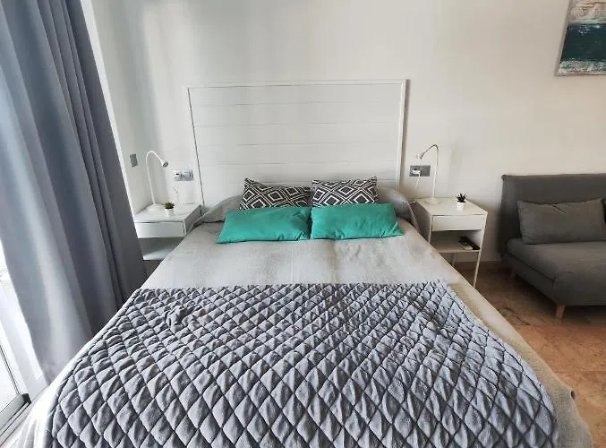 Apartamento Castillo De Santa Clara *